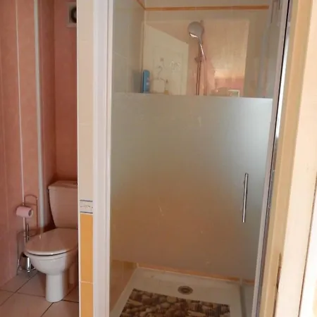 Les Combelles 46 Bed and breakfast Bach